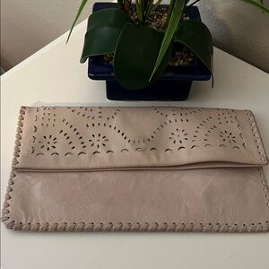 Sensea Chic Tan Laser cut Leather Clutch EUC retail $82